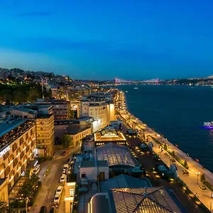 Novotel Bosphorus Szálloda